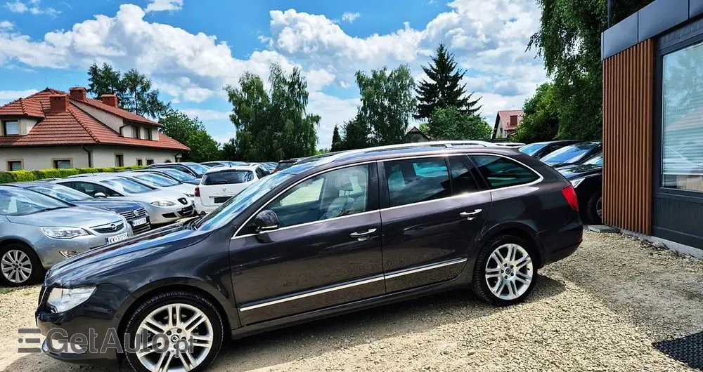 SKODA Superb 2.0 TSI Business DSG