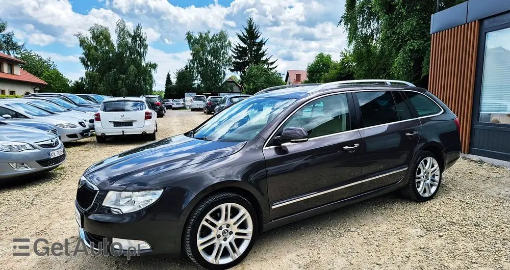 SKODA Superb 2.0 TSI Business DSG