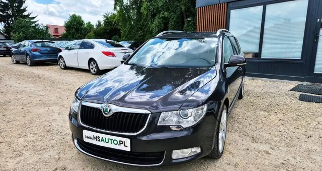 SKODA Superb 2.0 TSI Business DSG