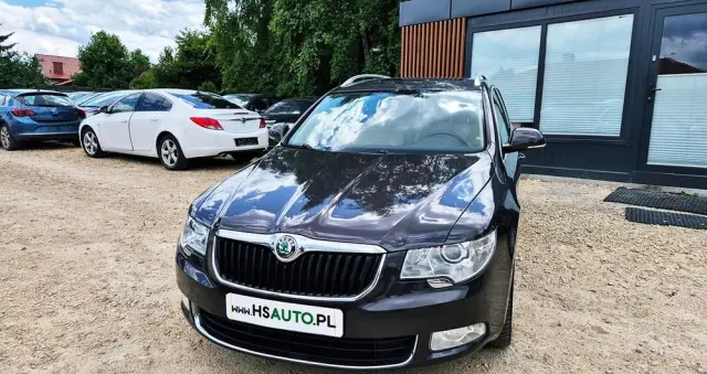 SKODA Superb 2.0 TSI Business DSG