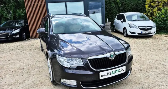 SKODA Superb 2.0 TSI Business DSG
