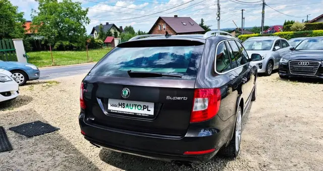 SKODA Superb 2.0 TSI Business DSG