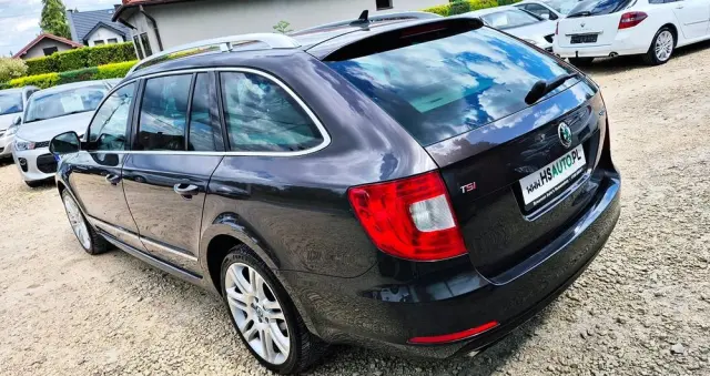 SKODA Superb 2.0 TSI Business DSG