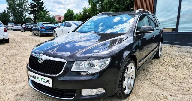 SKODA Superb 2.0 TSI Business DSG