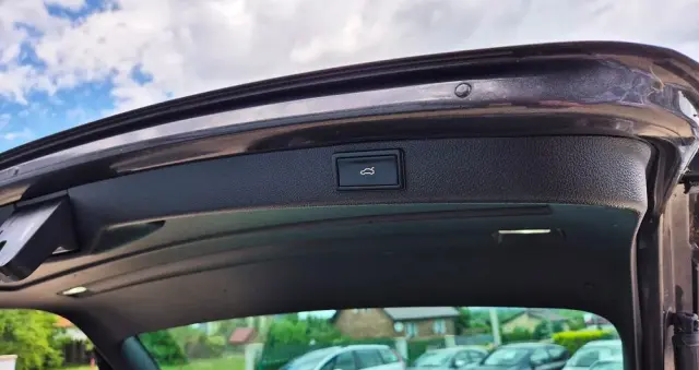 SKODA Superb 2.0 TSI Business DSG