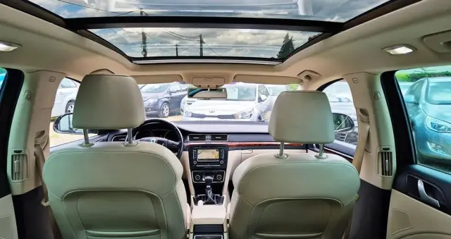 SKODA Superb 2.0 TSI Business DSG