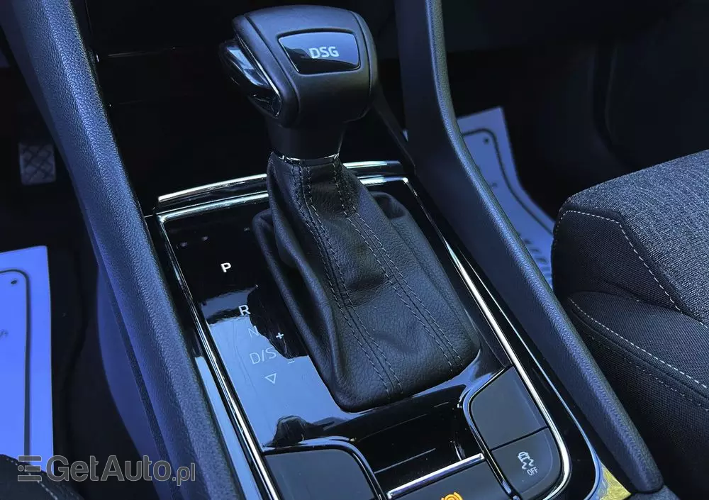 SKODA Karoq 1.5 TSI ACT 4x2 Style DSG