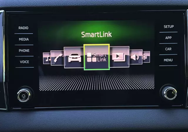 SKODA Karoq 1.5 TSI ACT 4x2 Style DSG