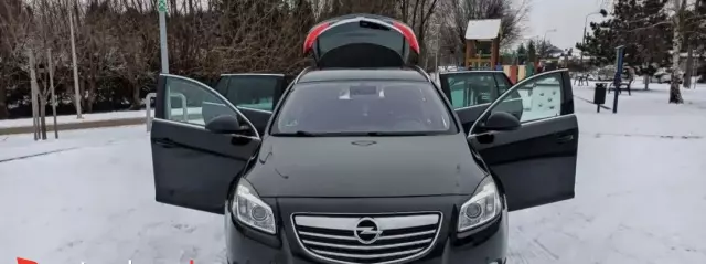 OPEL Insignia 
