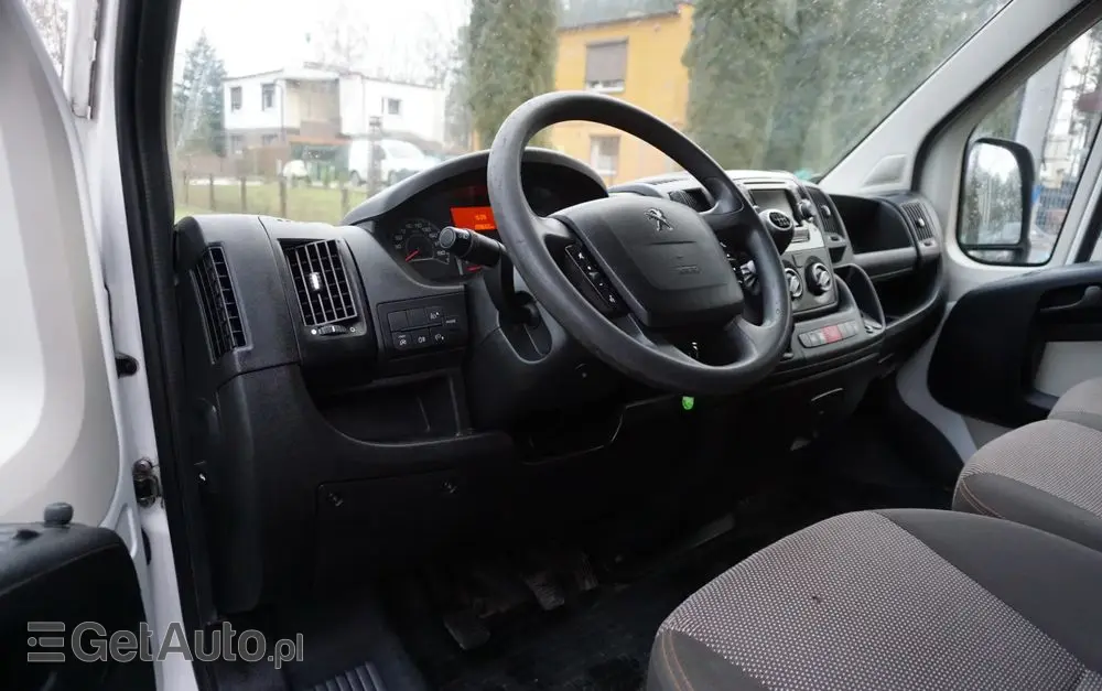 PEUGEOT BOXER 