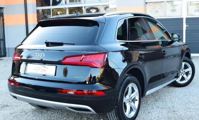 AUDI Q5 2.0 TDI Quattro Sport S tronic