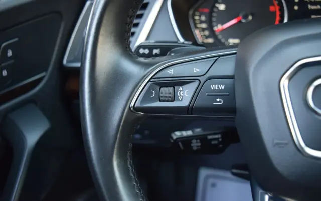 AUDI Q5 2.0 TDI Quattro Sport S tronic