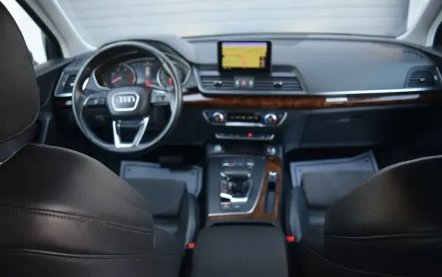 AUDI Q5 2.0 TDI Quattro Sport S tronic