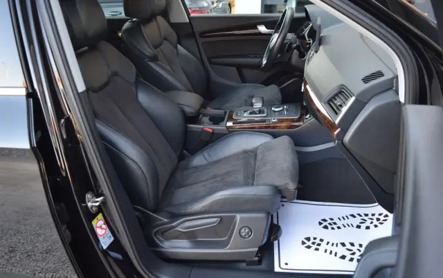 AUDI Q5 2.0 TDI Quattro Sport S tronic