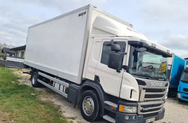 SCANIA P 
