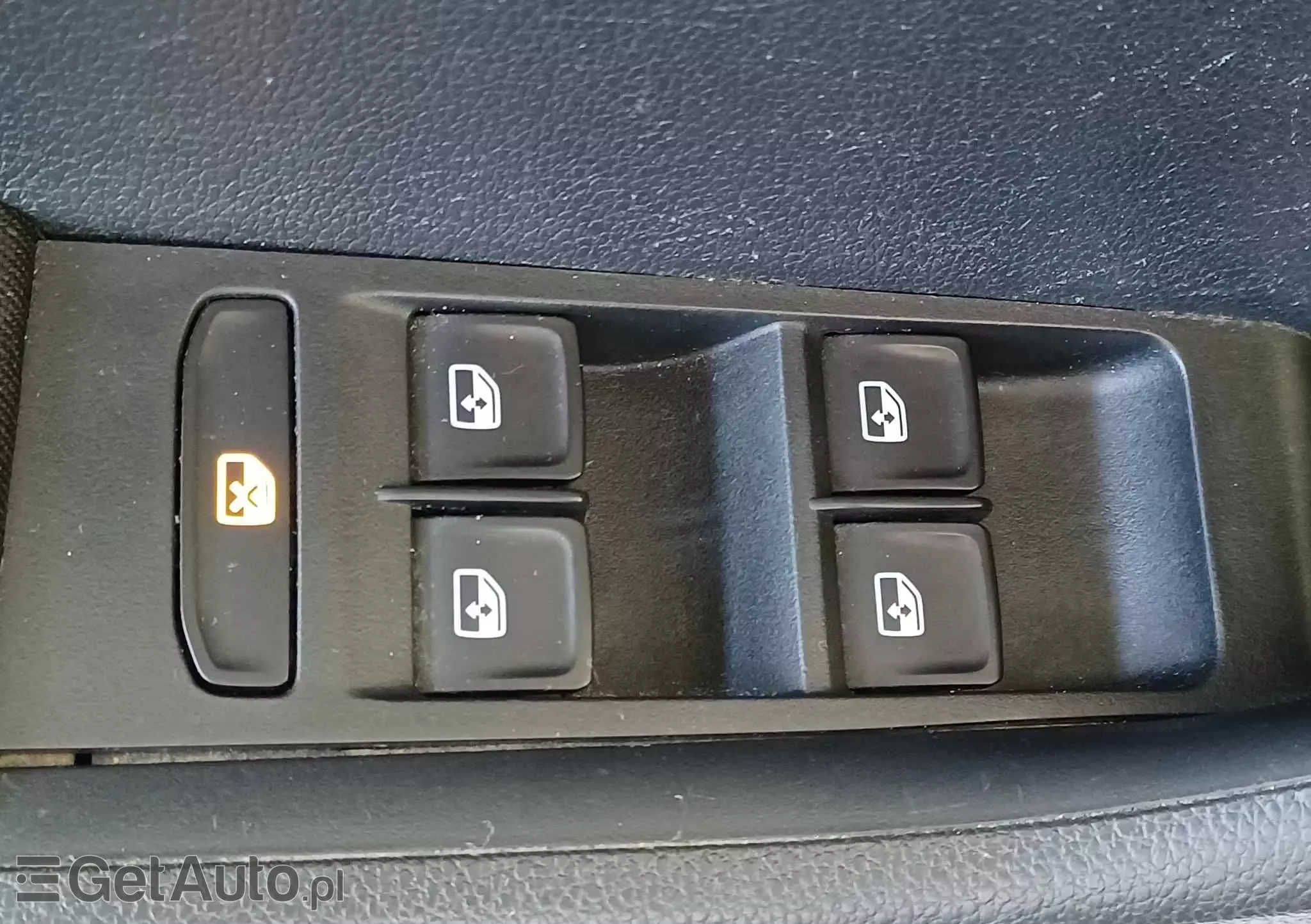 SKODA Fabia 1.2 TSI Joy