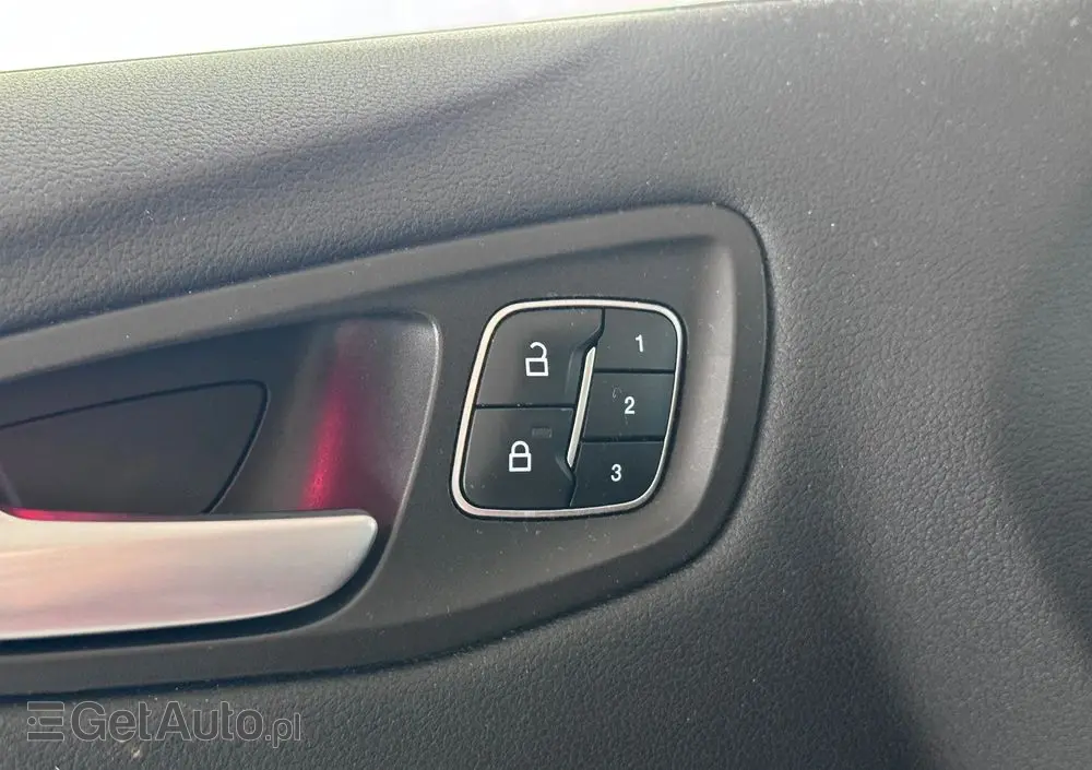 FORD Escape 1.5 EcoBoost AWD SE