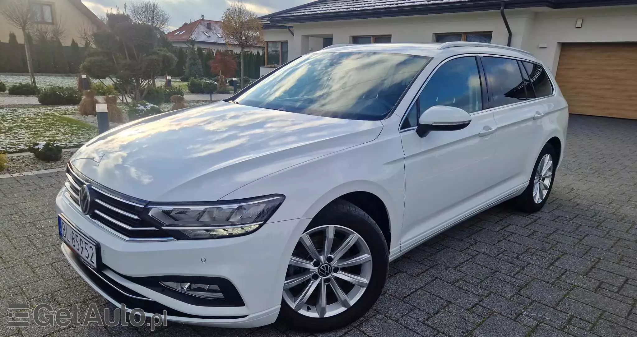 VOLKSWAGEN Passat Variant 2.0 TDI SCR DSG Business