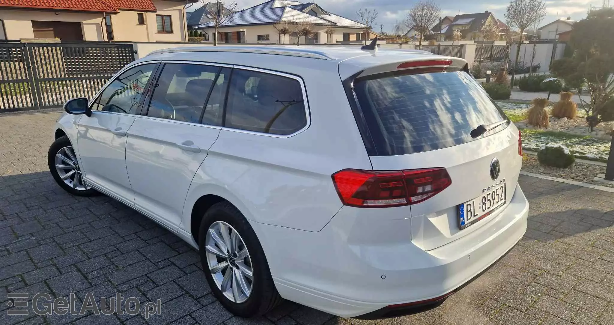 VOLKSWAGEN Passat Variant 2.0 TDI SCR DSG Business