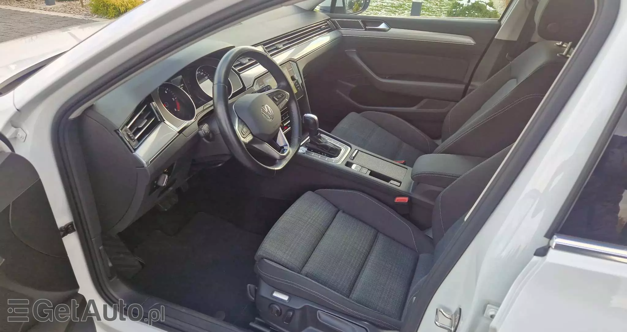 VOLKSWAGEN Passat Variant 2.0 TDI SCR DSG Business