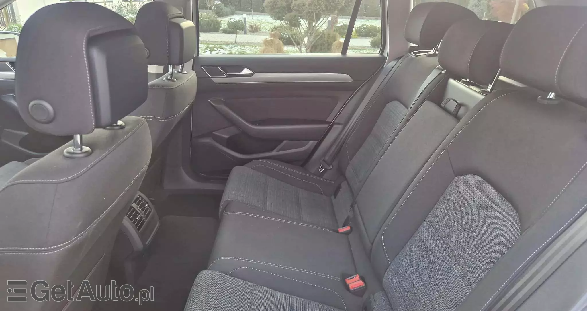 VOLKSWAGEN Passat Variant 2.0 TDI SCR DSG Business