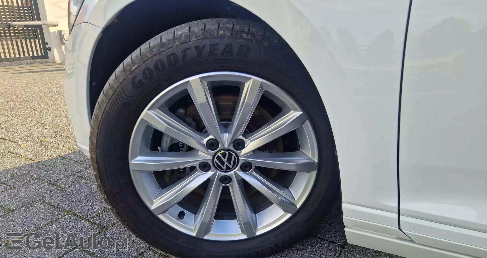 VOLKSWAGEN Passat Variant 2.0 TDI SCR DSG Business