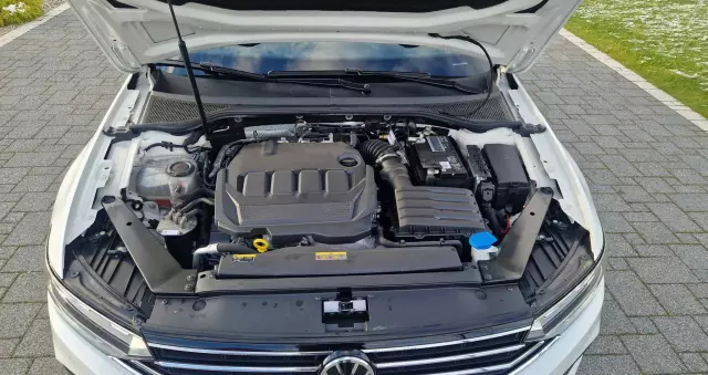 VOLKSWAGEN Passat Variant 2.0 TDI SCR DSG Business