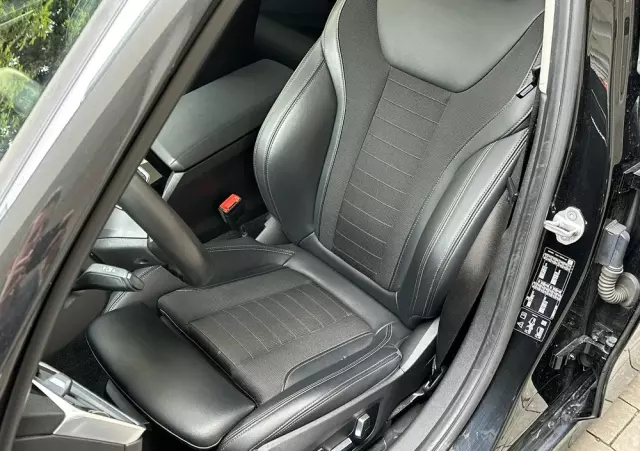 BMW Seria 3 320d xDrive Advantage