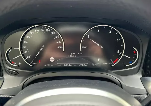 BMW Seria 3 320d xDrive Advantage