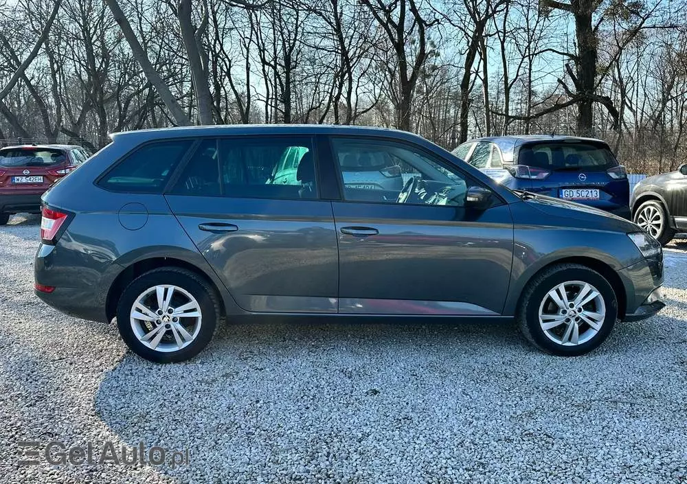 SKODA Fabia 1.0 Ambition