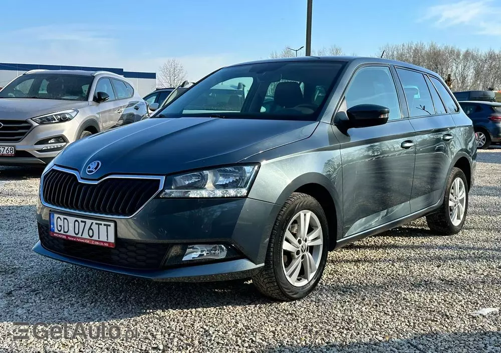 SKODA Fabia 1.0 Ambition