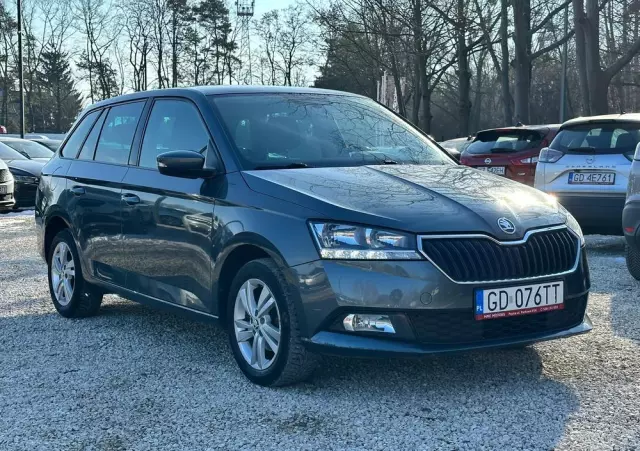 SKODA Fabia 1.0 Ambition