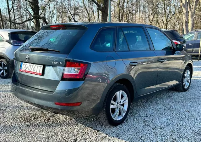 SKODA Fabia 1.0 Ambition