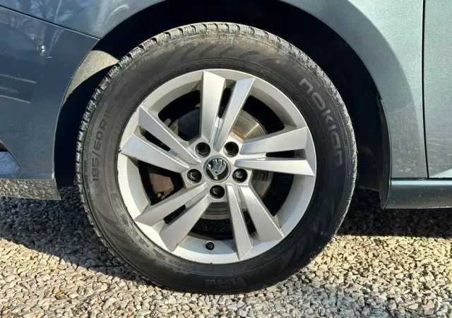 SKODA Fabia 1.0 Ambition