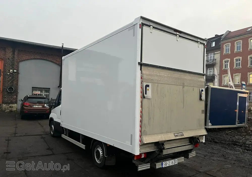 IVECO DAILY 35S14 35C18 50C15 50C17 35C14 35C15 35C17 35C18 70C17 72C15 70C18 