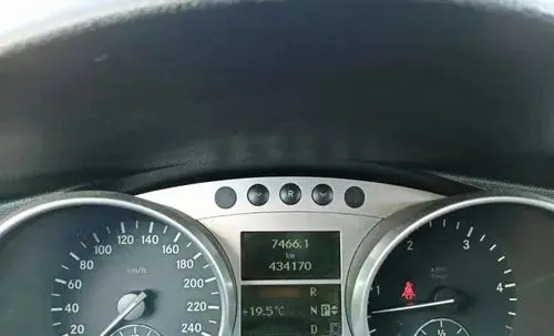 MERCEDES-BENZ Klasa R 