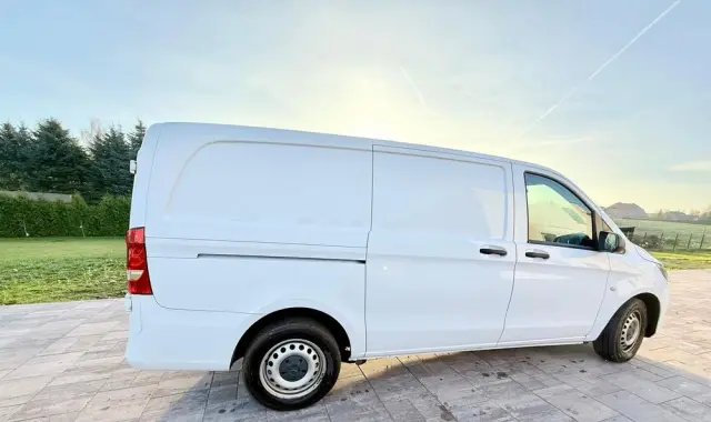 MERCEDES-BENZ VITO LONG 114 9G TRONIC 