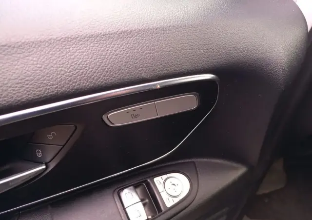 MERCEDES-BENZ VITO LONG 114 9G TRONIC 