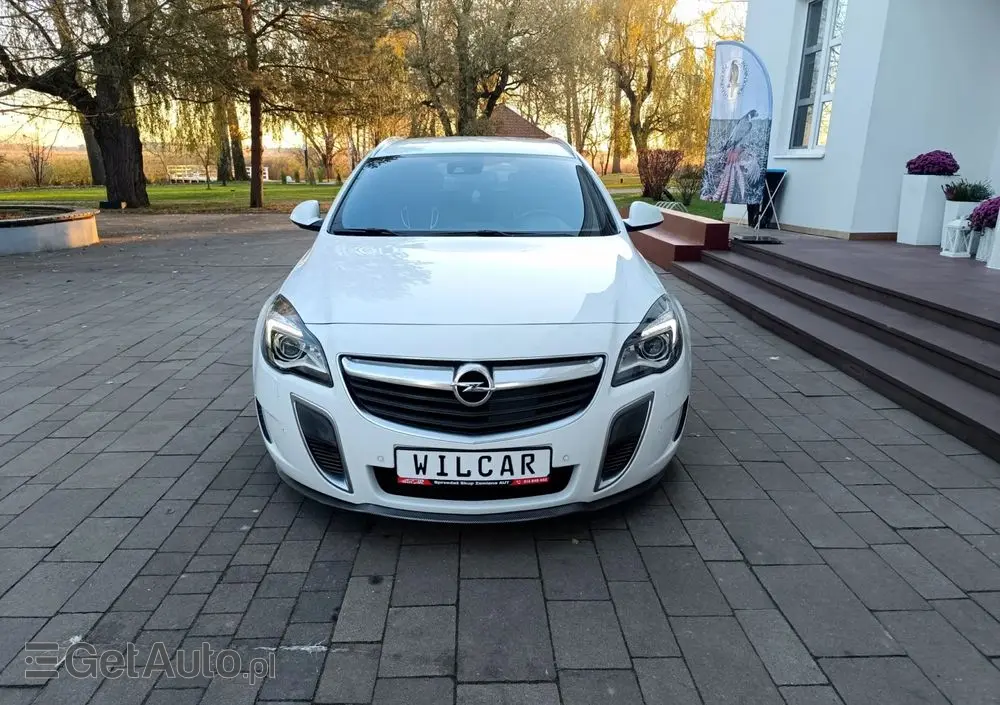 OPEL Insignia 2.8 V6 Turbo Sports Tourer 4x4 Automatik OPC