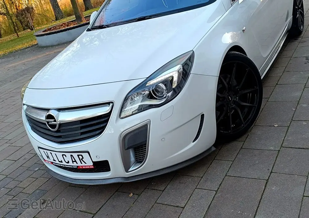 OPEL Insignia 2.8 V6 Turbo Sports Tourer 4x4 Automatik OPC
