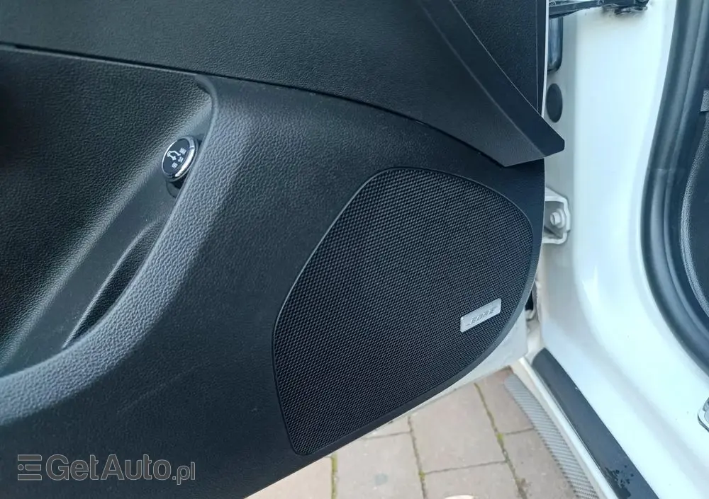 OPEL Insignia 2.8 V6 Turbo Sports Tourer 4x4 Automatik OPC