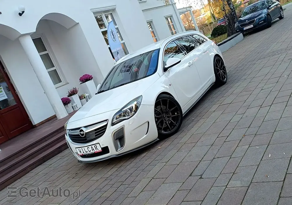 OPEL Insignia 2.8 V6 Turbo Sports Tourer 4x4 Automatik OPC