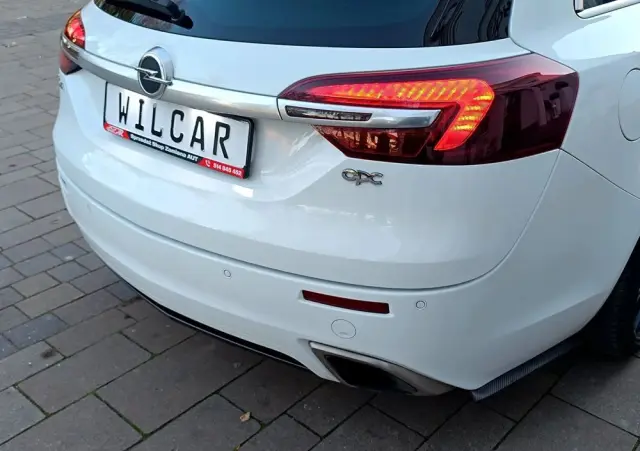 OPEL Insignia 2.8 V6 Turbo Sports Tourer 4x4 Automatik OPC