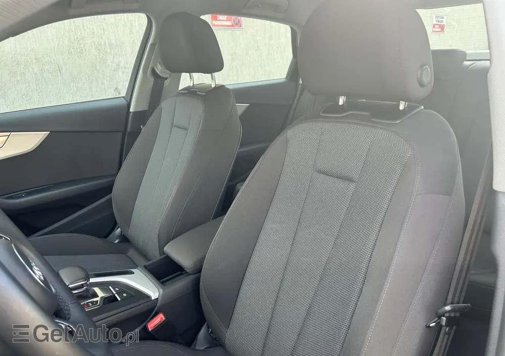 AUDI A4 Limousine 35 TFSI mHEV Advanced S tronic