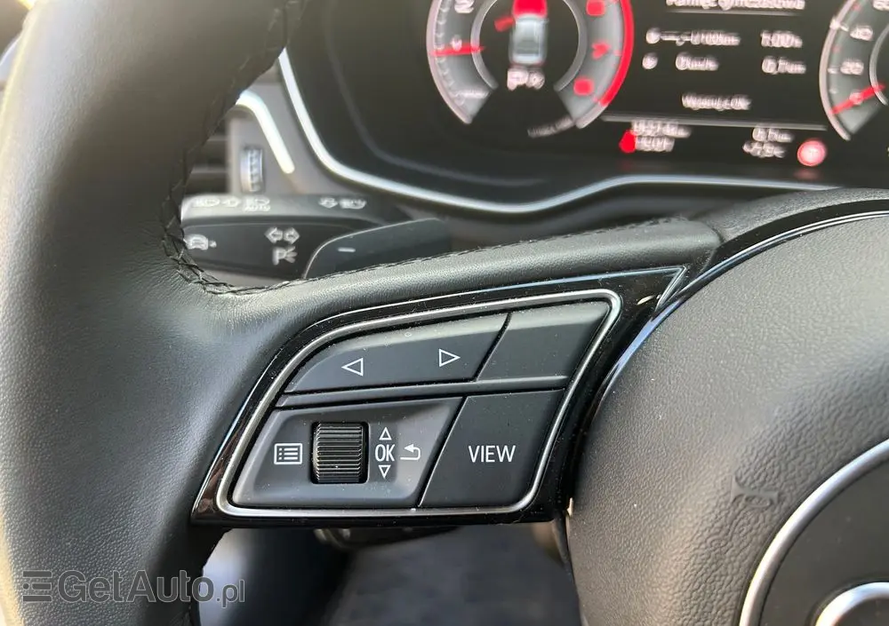 AUDI A4 Limousine 35 TFSI mHEV Advanced S tronic