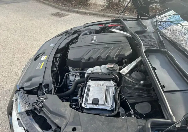 AUDI A4 Limousine 35 TFSI mHEV Advanced S tronic