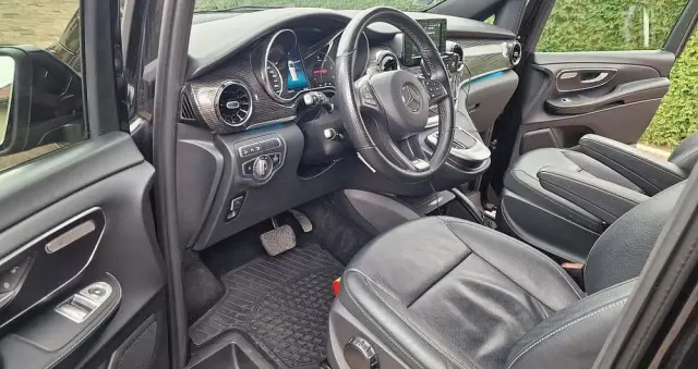 MERCEDES-BENZ Klasa V 250 d 4-Matic 9G-Tronic