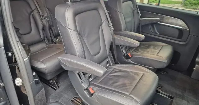 MERCEDES-BENZ Klasa V 250 d 4-Matic 9G-Tronic