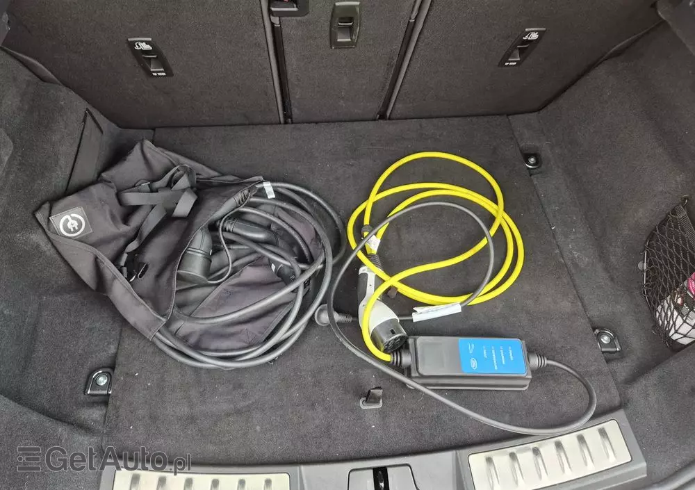 LAND ROVER Range Rover Evoque 1.5 P300e PHEV R-Dynamic S