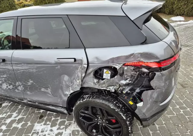 LAND ROVER Range Rover Evoque 1.5 P300e PHEV R-Dynamic S